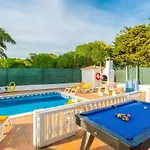 Vila Coelho *